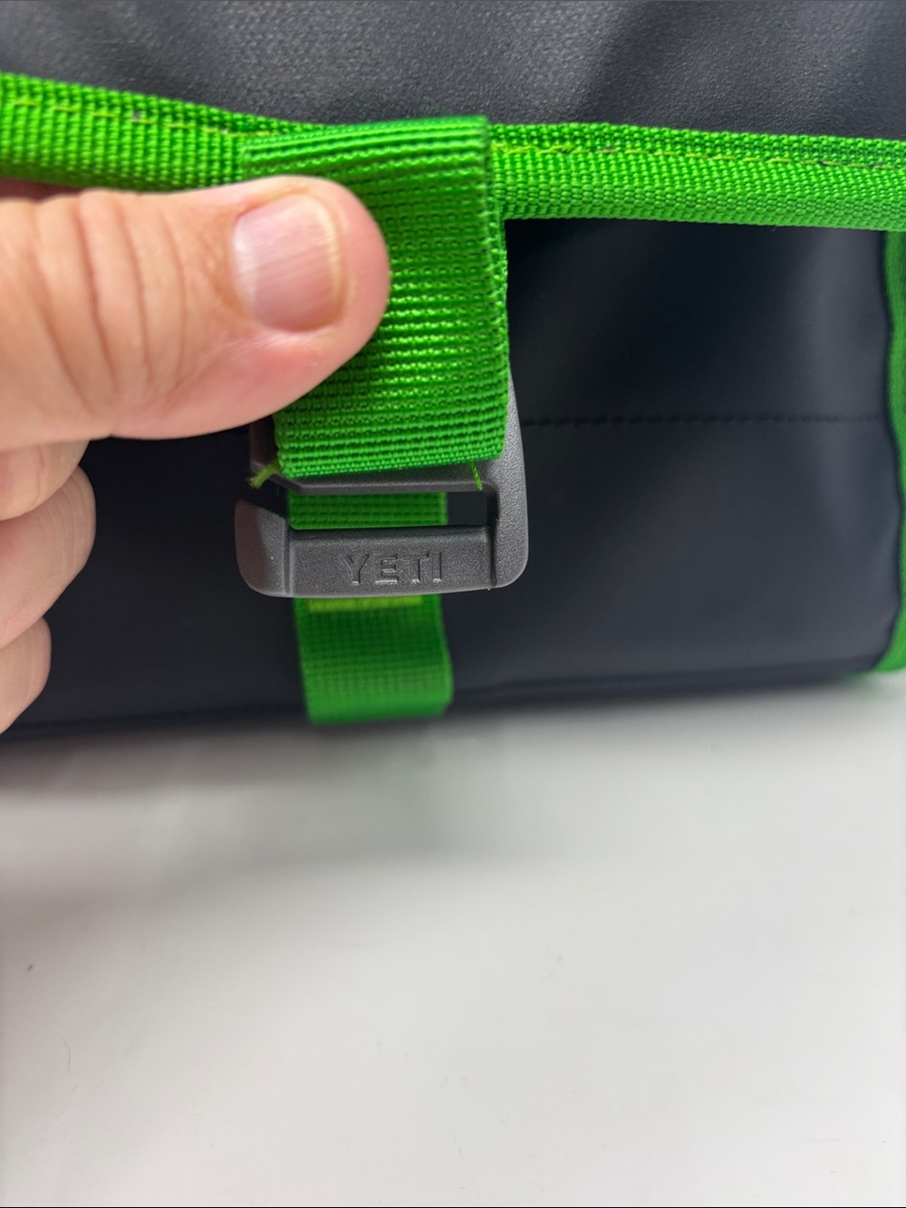 Yeti limited day trip Black with Bright Green Trim Bag - Picture 5 of 9